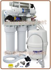 RO 50 osmosi inversa con accumulo con pompa, UV, regolatore TDS